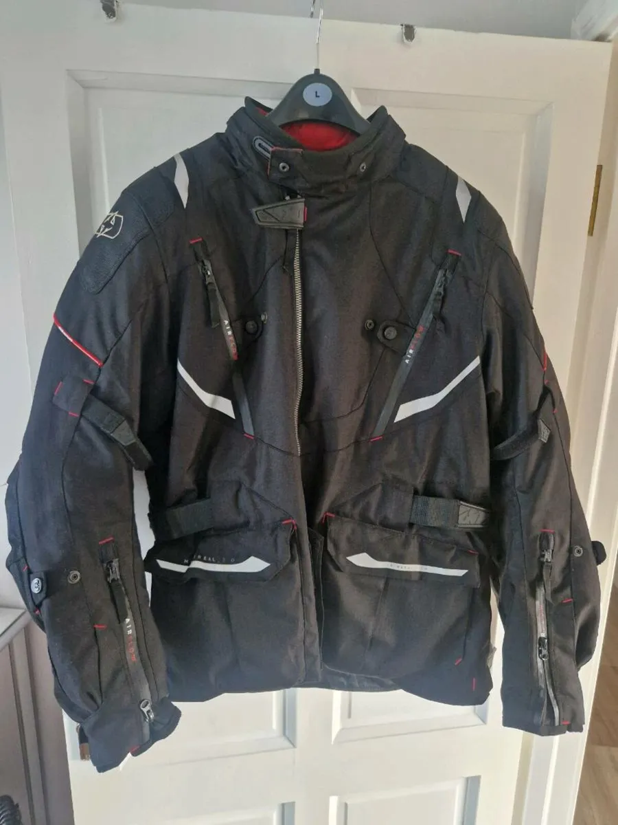 Motorbike Gear & Clothing - Image 3