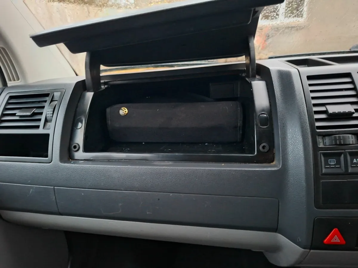 Volkswagen Other 2006 - Image 3