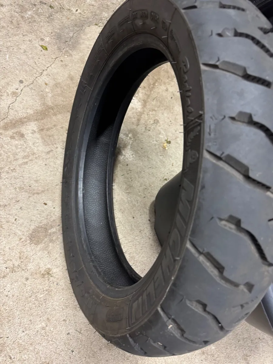Motorbike Tyre - Image 3