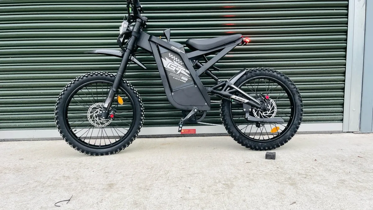 Electric dirt bike - Image 1