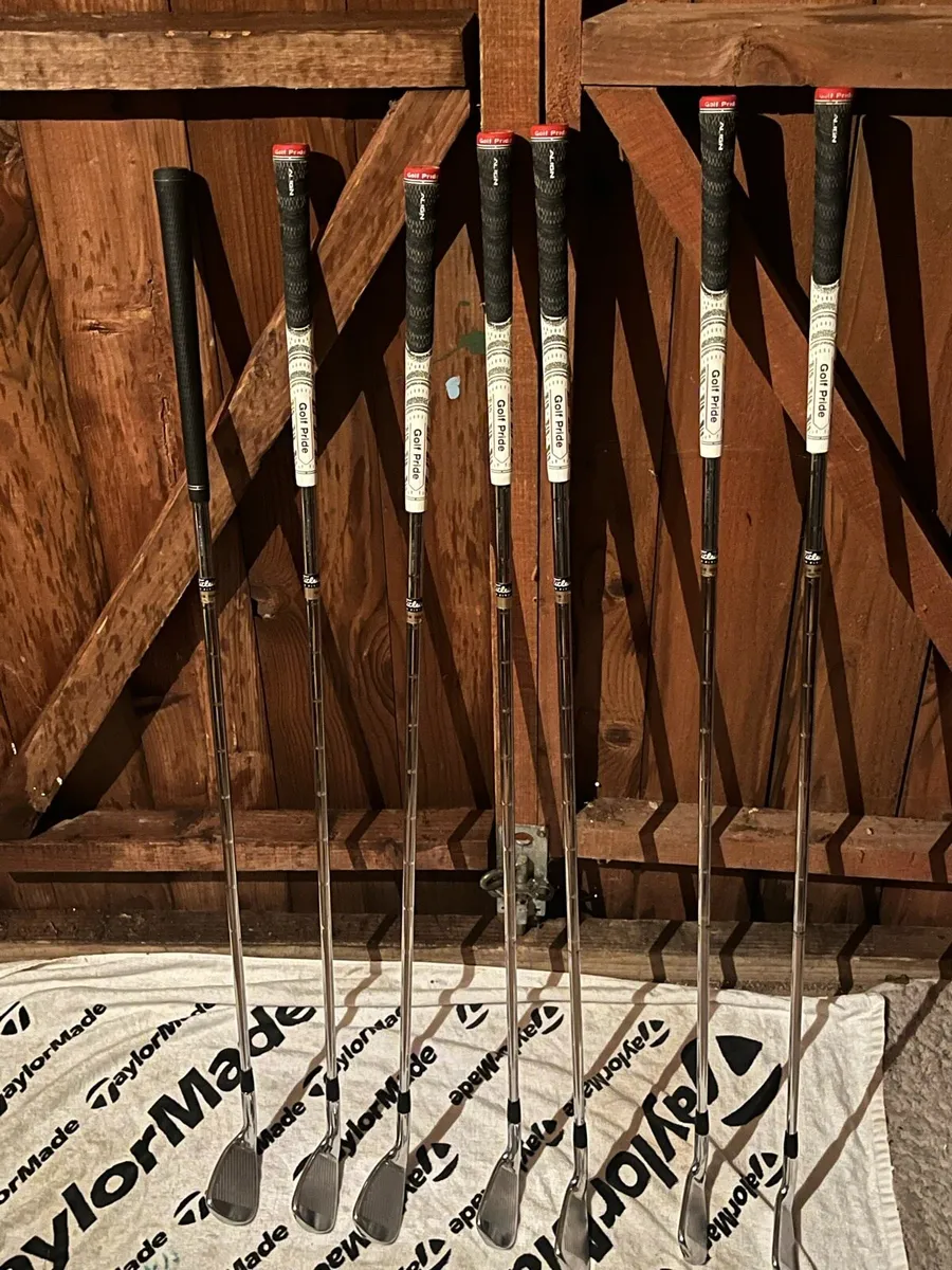 Ap2 irons stiff new grips - Image 1