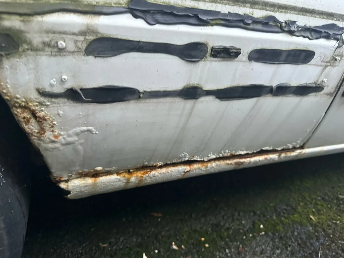 Peugeot 205 Gti - Image 4