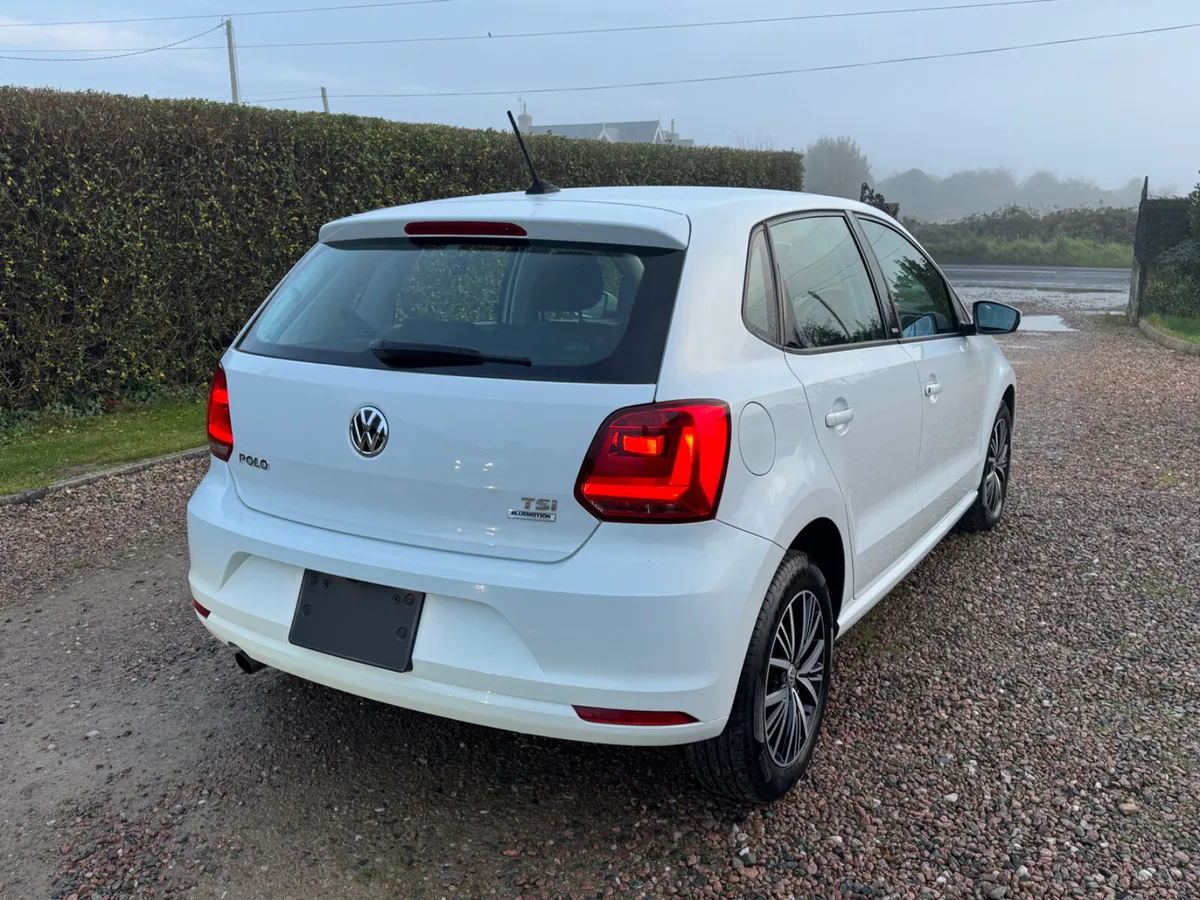 162 Volkswagen Polo Allstar DSG Auto - Image 4