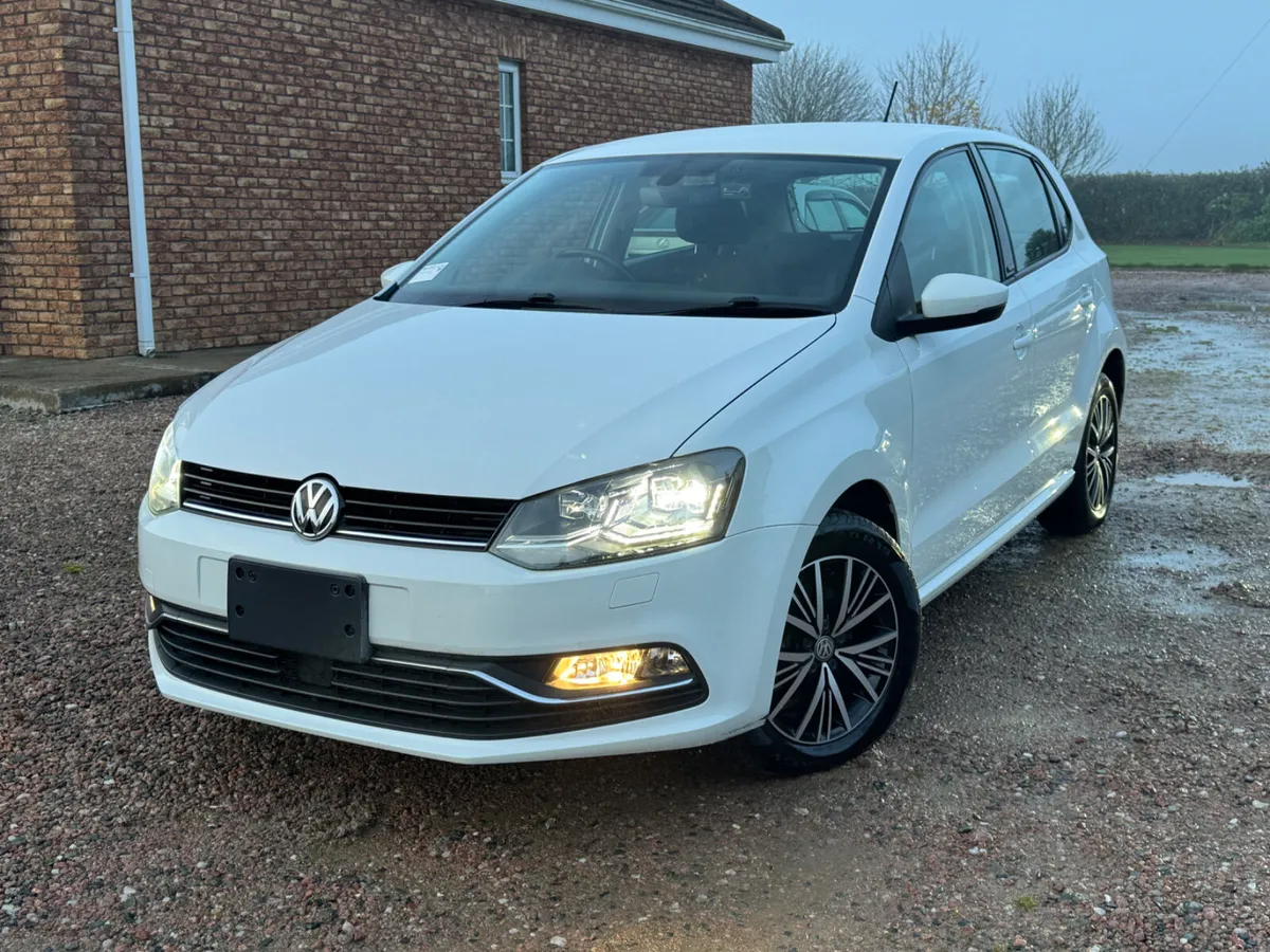 162 Volkswagen Polo Allstar DSG Auto - Image 2