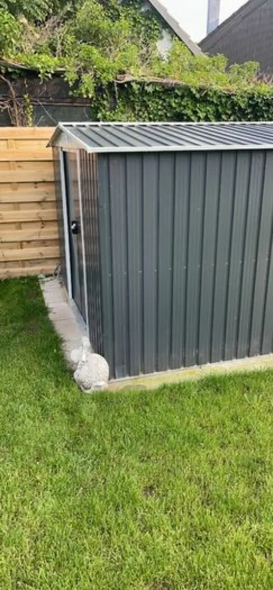 Metal Shed - Image 4