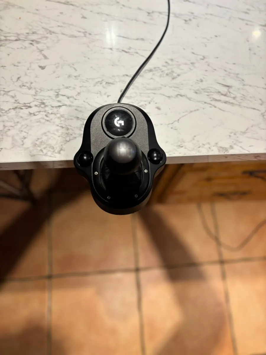 Logitech gear shifter - Image 3