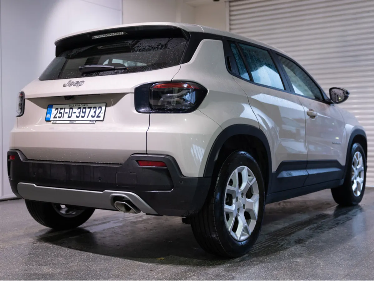 Jeep Avenger 1.2 100HP MT ALTITUDE - Image 4