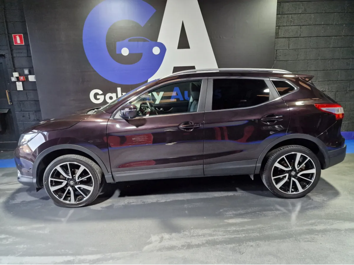 Nissan Qashqai TEKNA-LOW MILES-FULL NCT AND SERVIC - Image 4