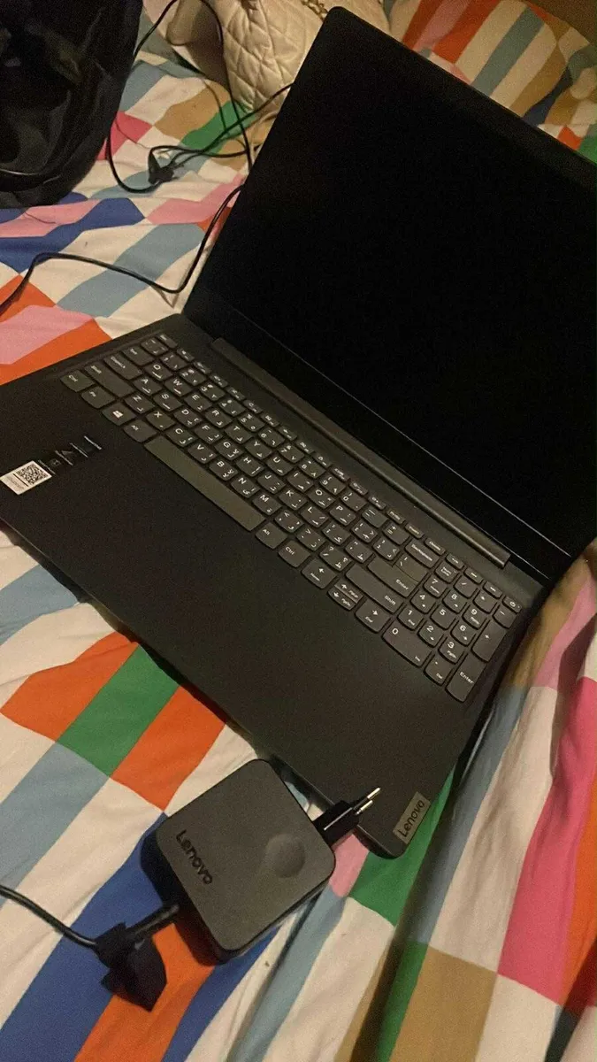 Laptop brand new used twice - Image 4