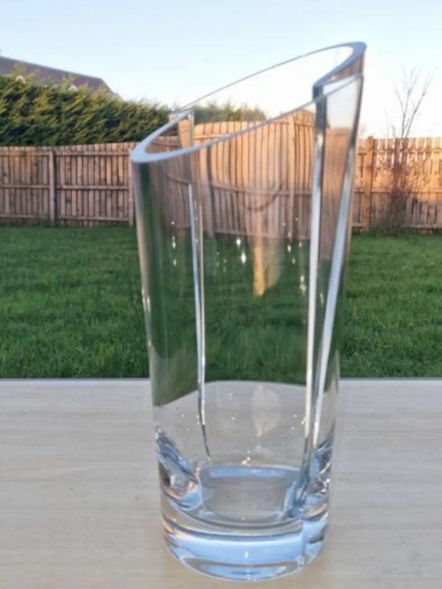 Bohemia art glass vase - Image 4