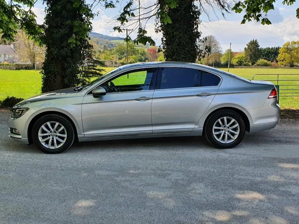 Volkswagen Passat 2015 - Image 4