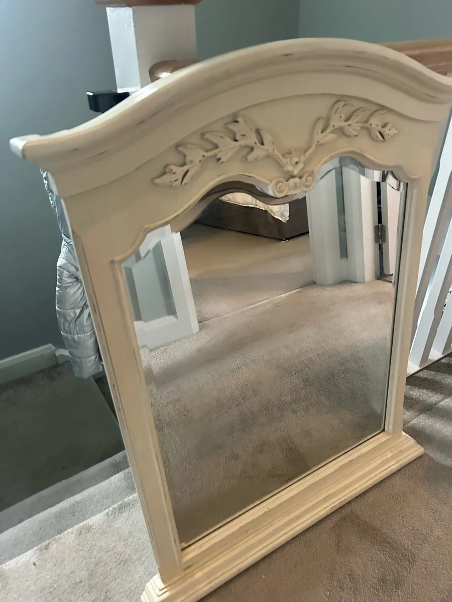 Large mirror - Image 2