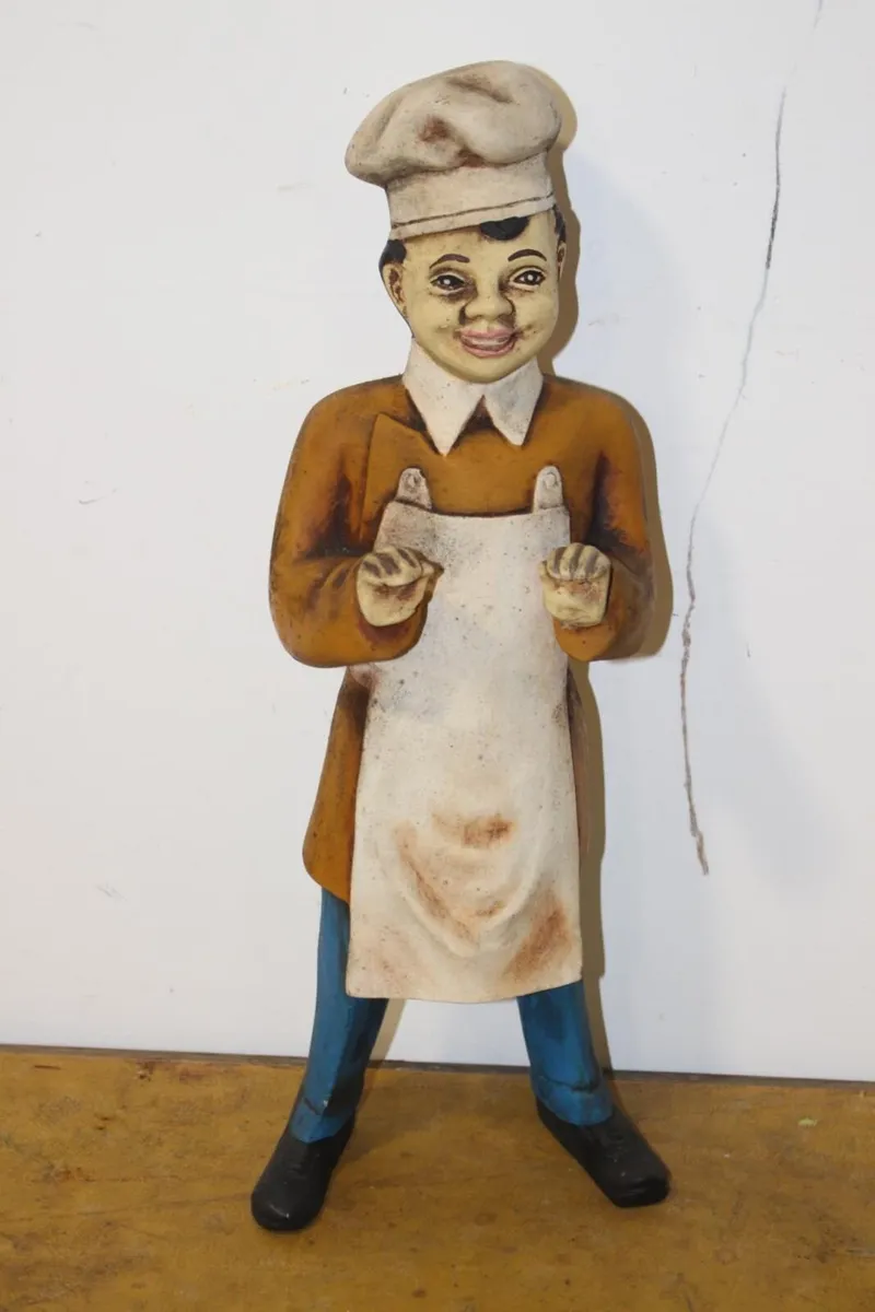 Carved baker wooden figure - Image 2