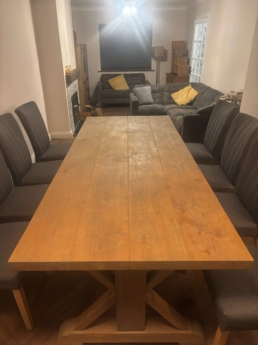 solid oak table - Image 2