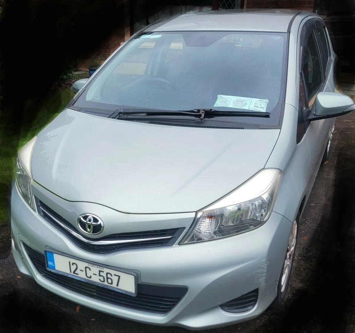 Toyota Yaris ( Only 72,000 miles) - Image 2