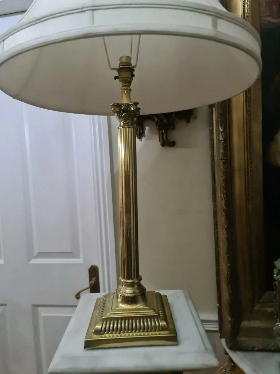Magnificent large classical lamp - Image 4