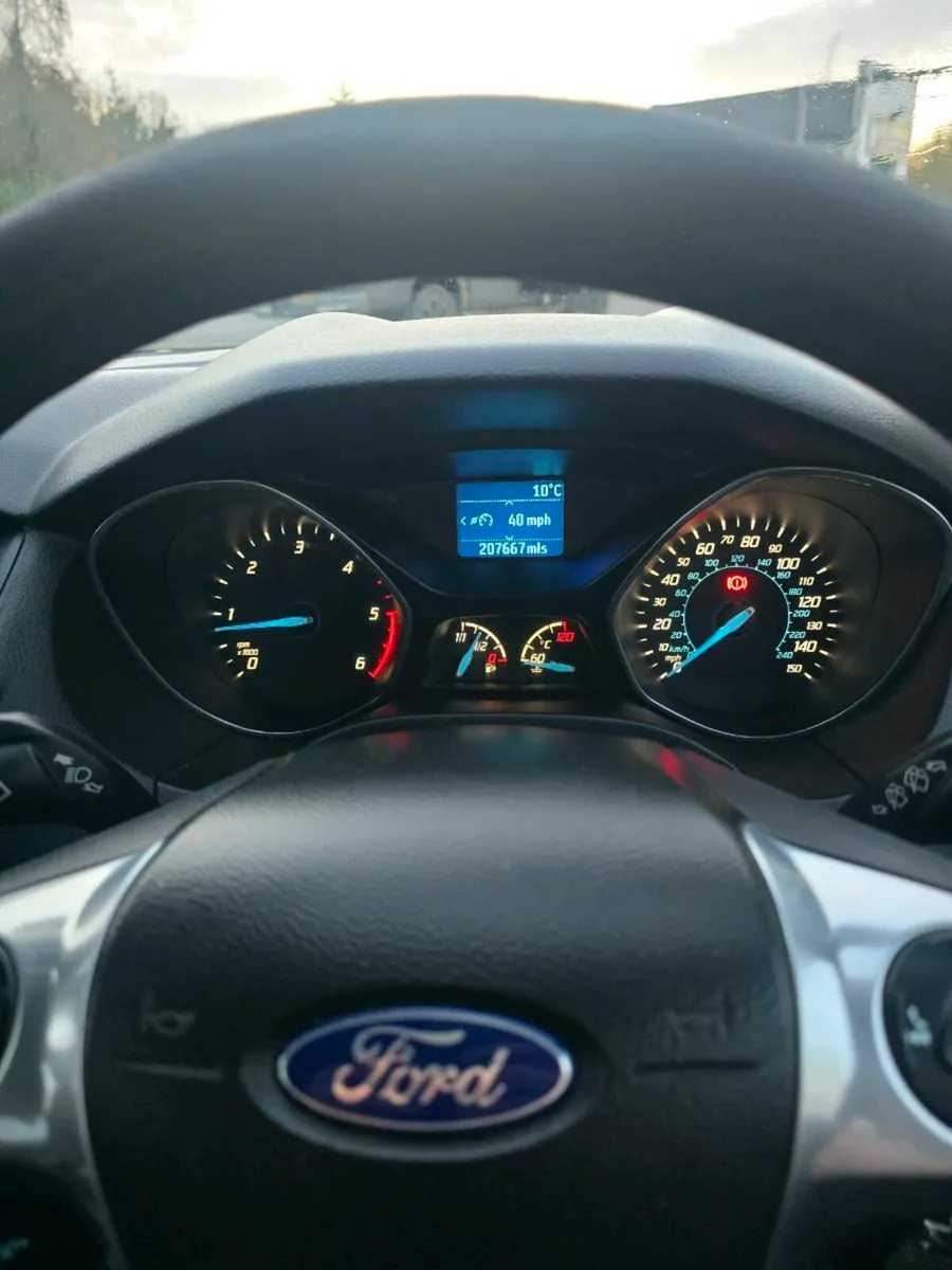 Ford focus - Image 2