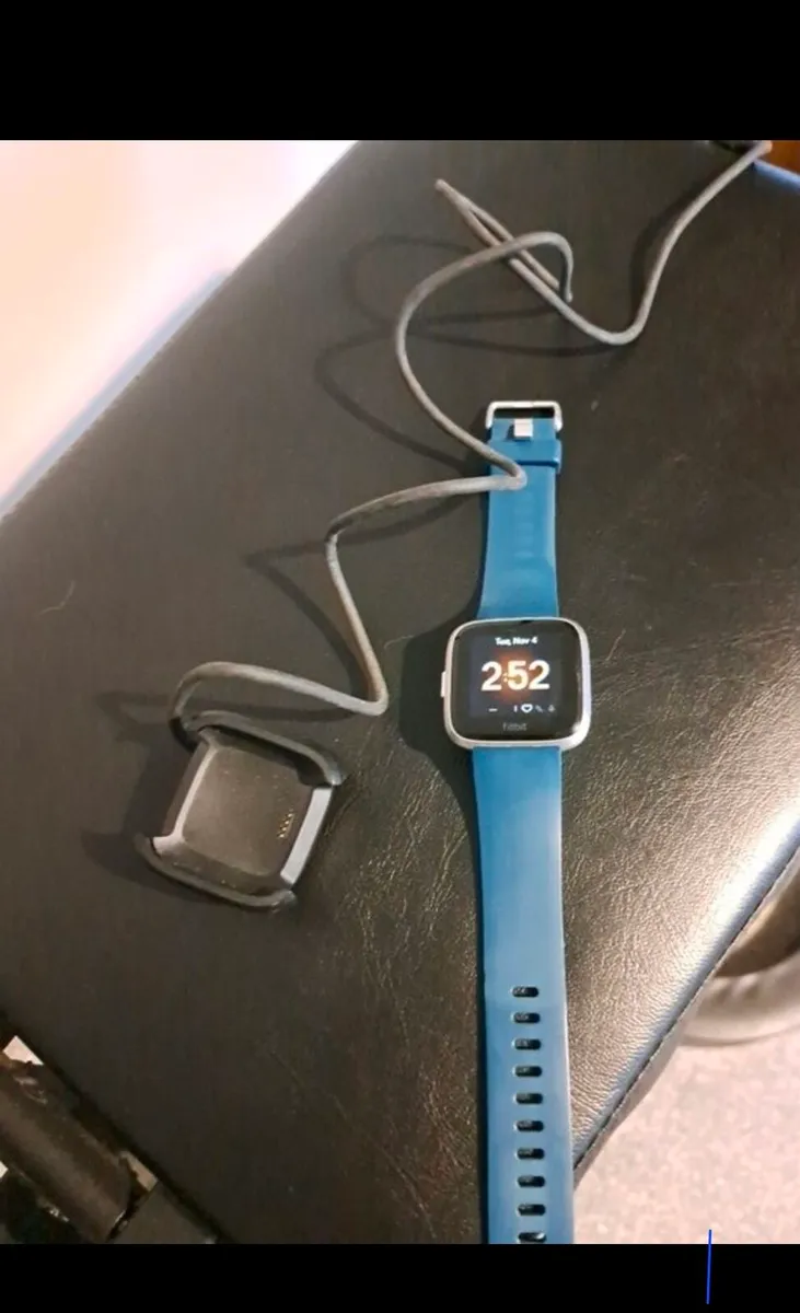 Fitbit Versa Lite - Image 1