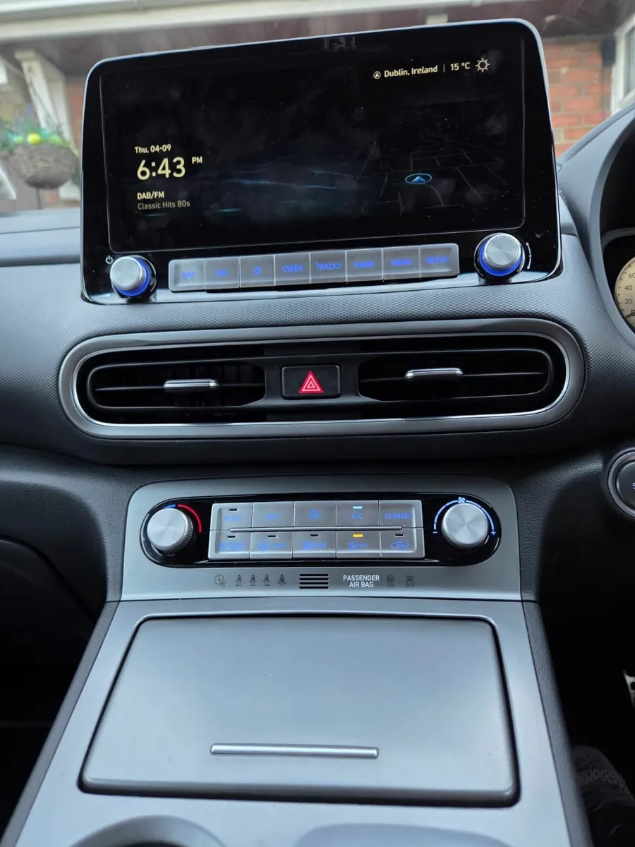 Hyundai KONA 2023 - Image 3