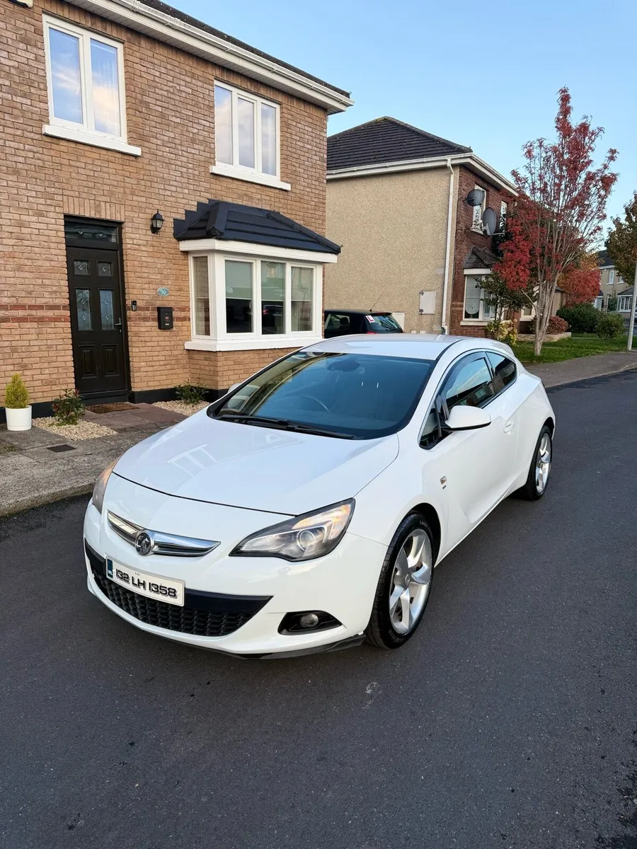 Vauxhall astra 1.6 GTC  - Image 3