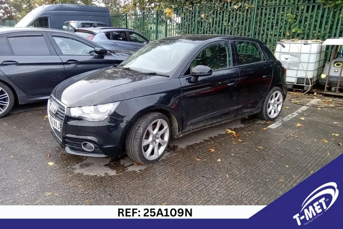 2012 AUDI A1 BREAKING FOR PARTS - Image 1
