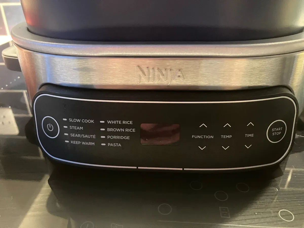 Ninja Foodi 8in1 Slow/Possible Cooker/Rice Cooker - Image 3