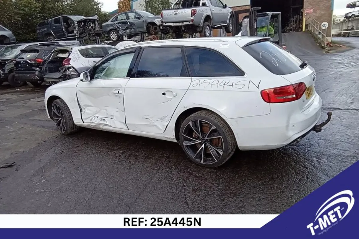2014 AUDI A4 BREAKING FOR PARTS - Image 3