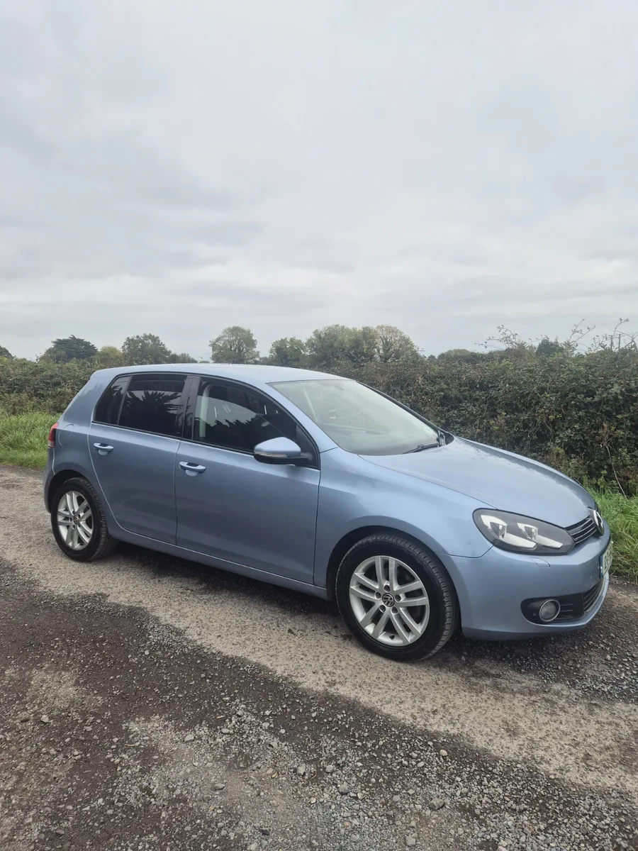 2012 Volkswagen Golf 1.4 tsi automatic - Image 1