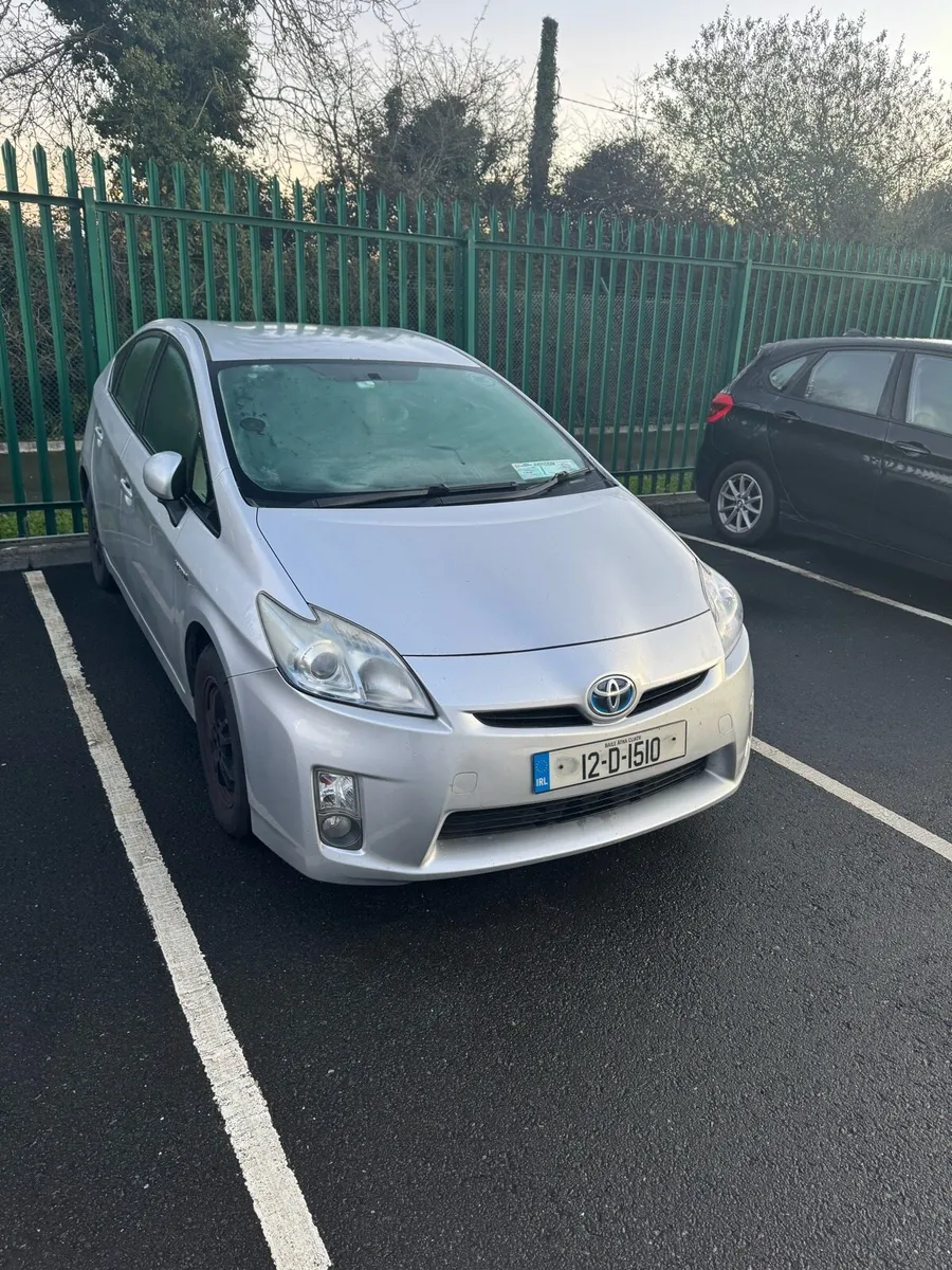 Toyota prius 2012 - Image 1