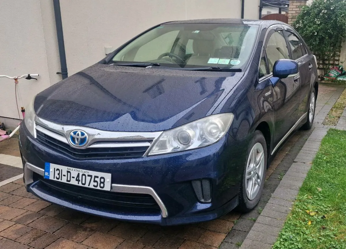 Toyota SAI 8500€ - Image 3