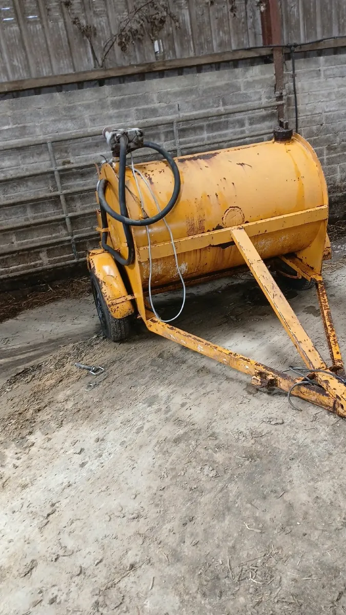 Diesel bowser for sale - Image 1