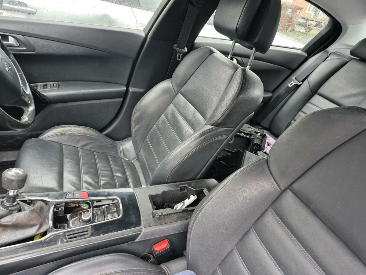 Peugeot 508 2.0 leather seats for parts - Image 3