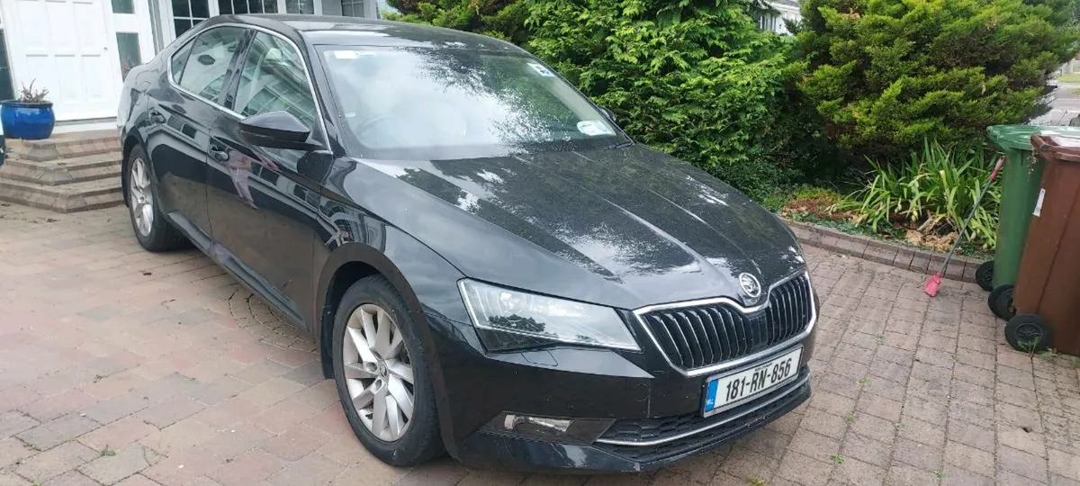 Skoda Superb 181 - Image 1
