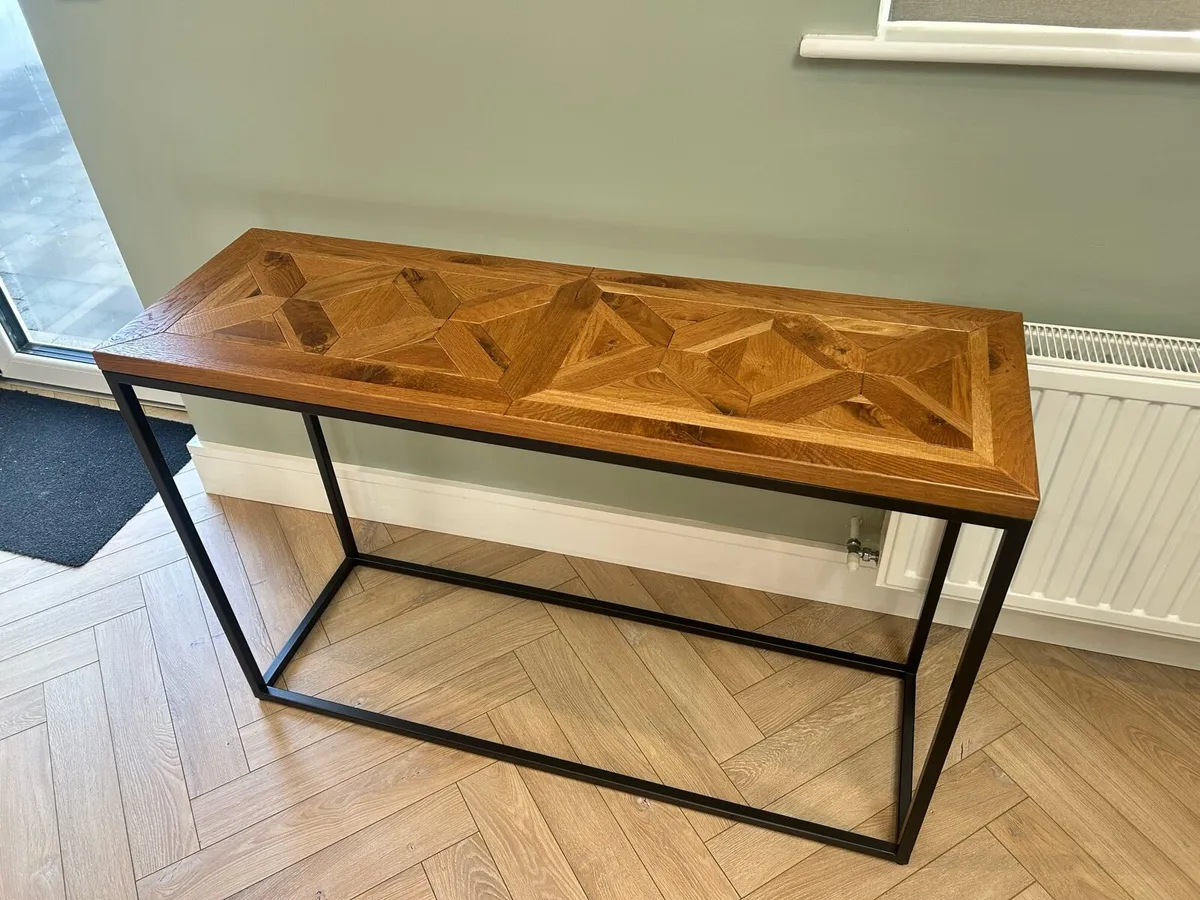 Console Table - Image 4