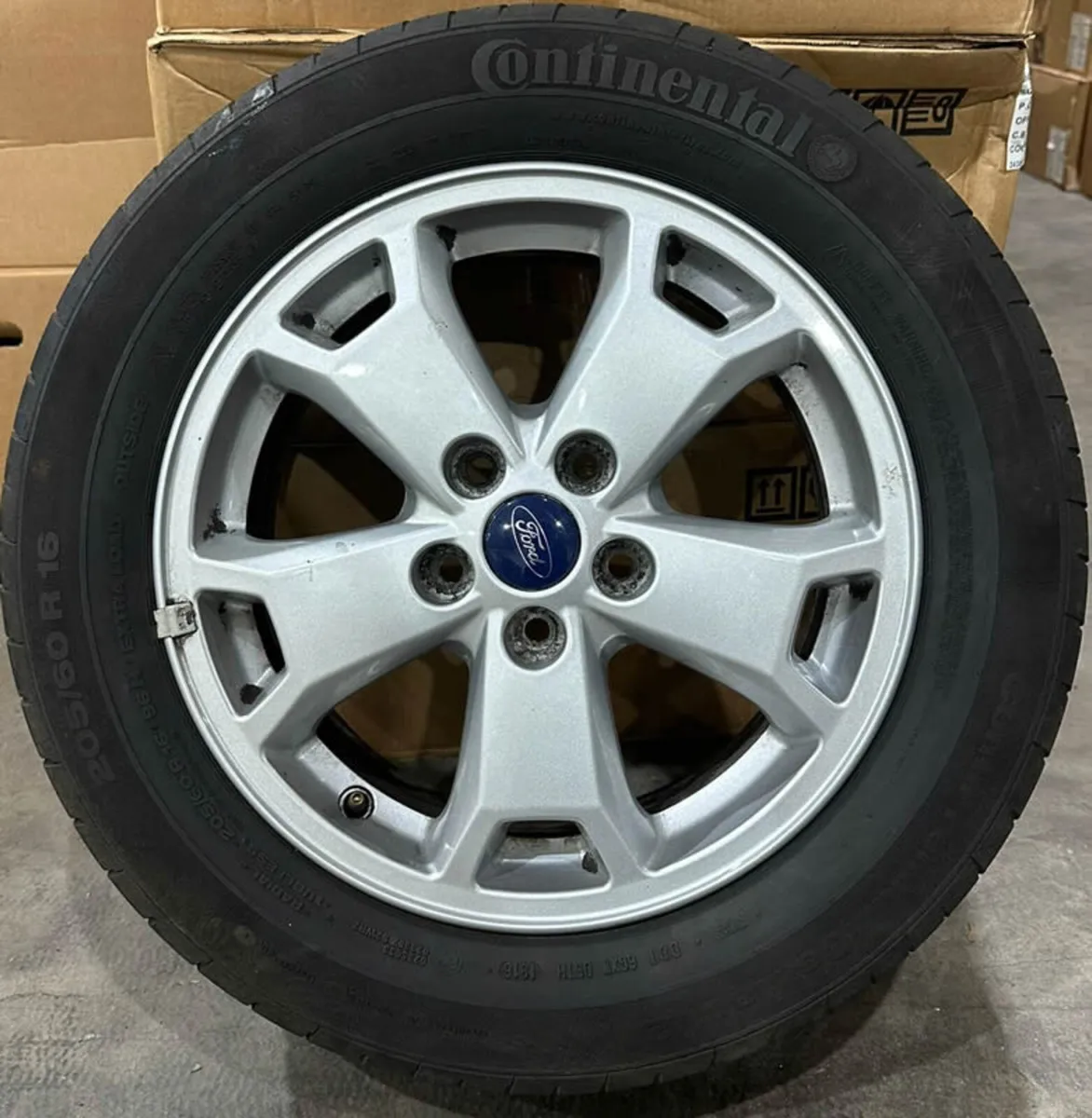 16" GENUINE FORD CONNECT Wheels & Tyres 5X108 - Image 4
