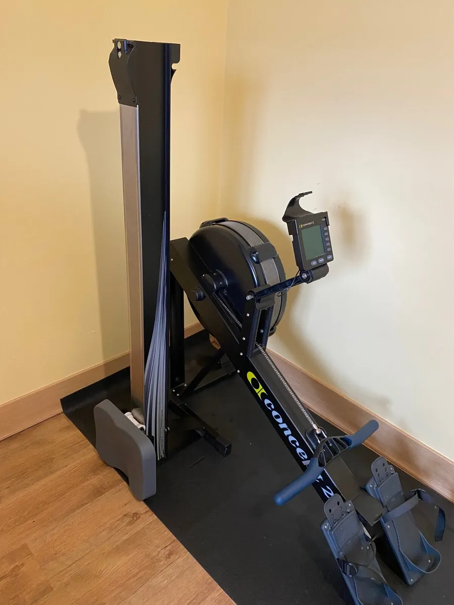 Rowing Machine - Image 2