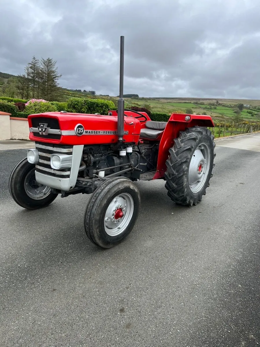 Massey 135 - Image 1