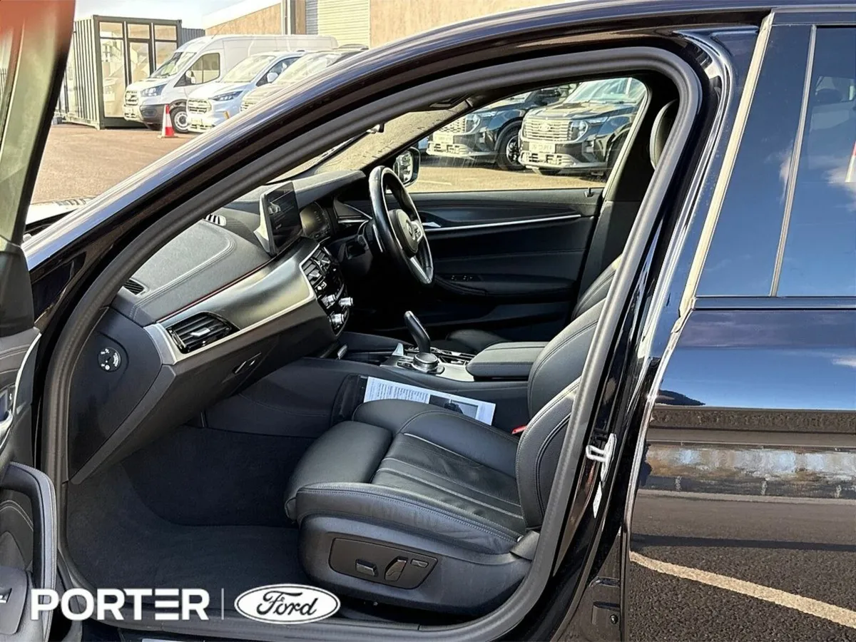 BMW 5-Series 530E M SPORT AUTO & Perfomance Kit! - Image 4