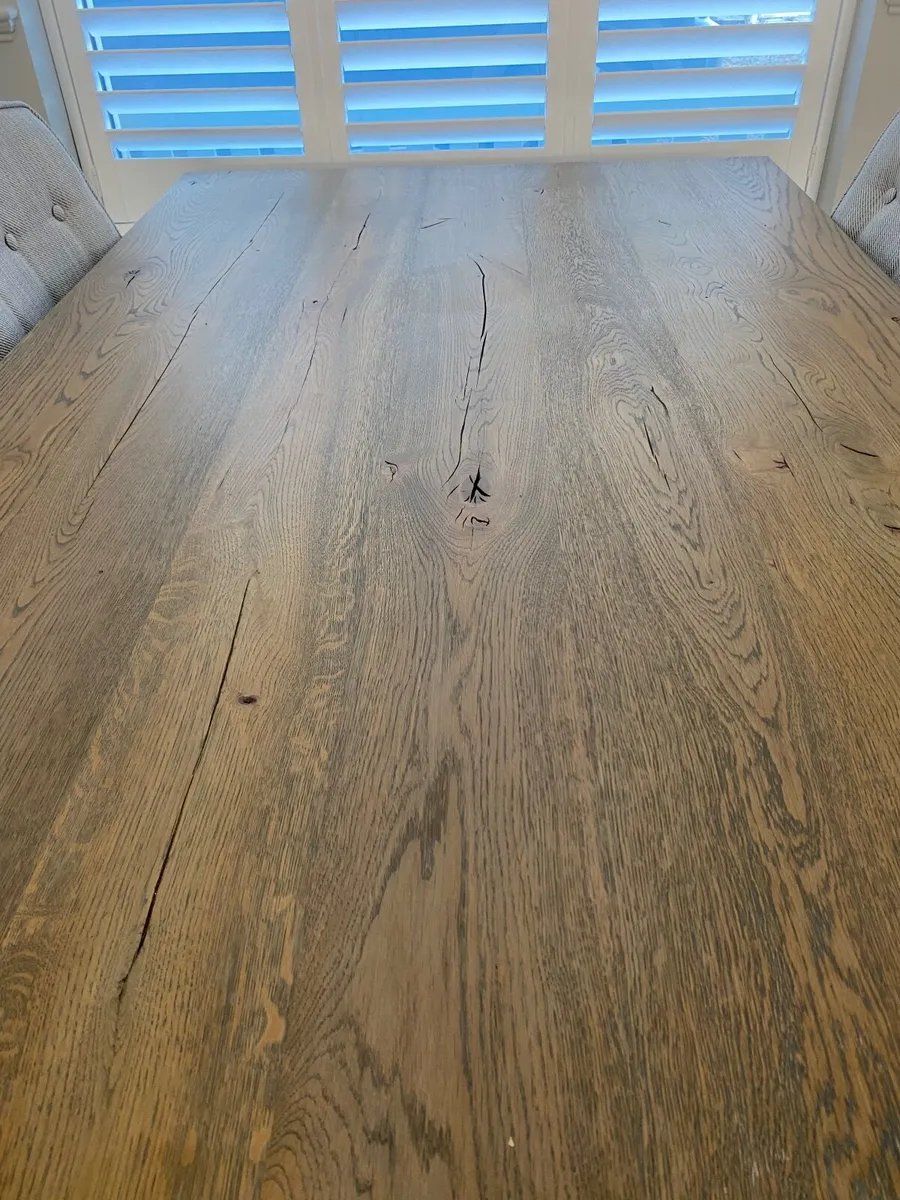 6 seater oak Dining table - Image 4