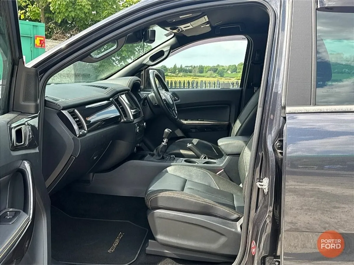 Ford Ranger 2.0TD WILDTRAK 213HP (NO VAT) - Image 4