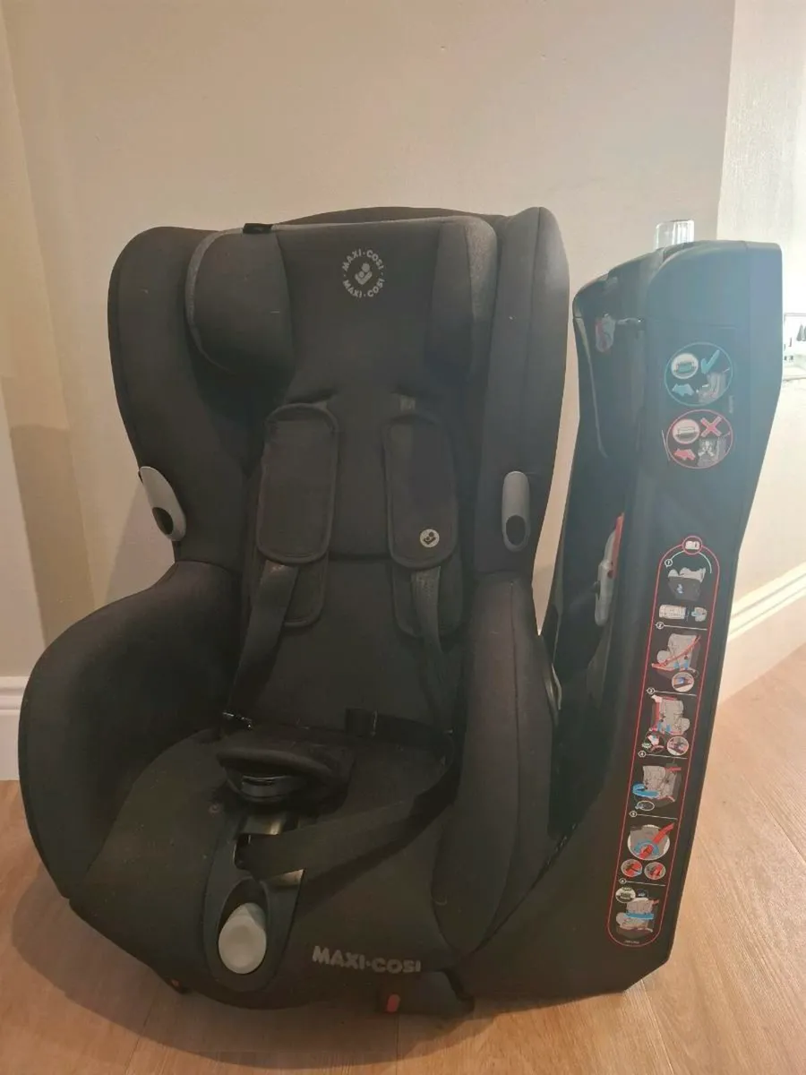 Maxi Cosi car seat - Image 2