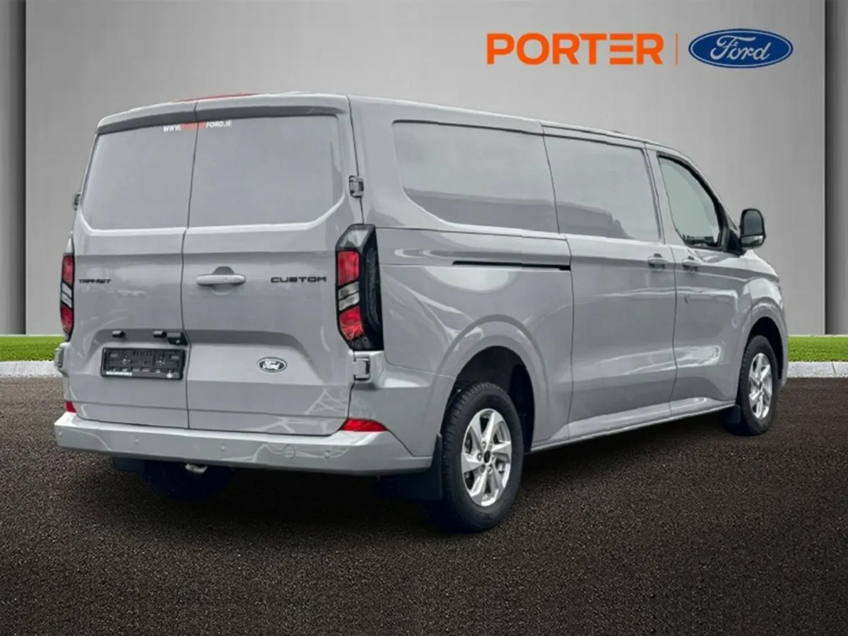 Ford Transit Custom 2.0 TDCI LIMITED 150PS - Image 4