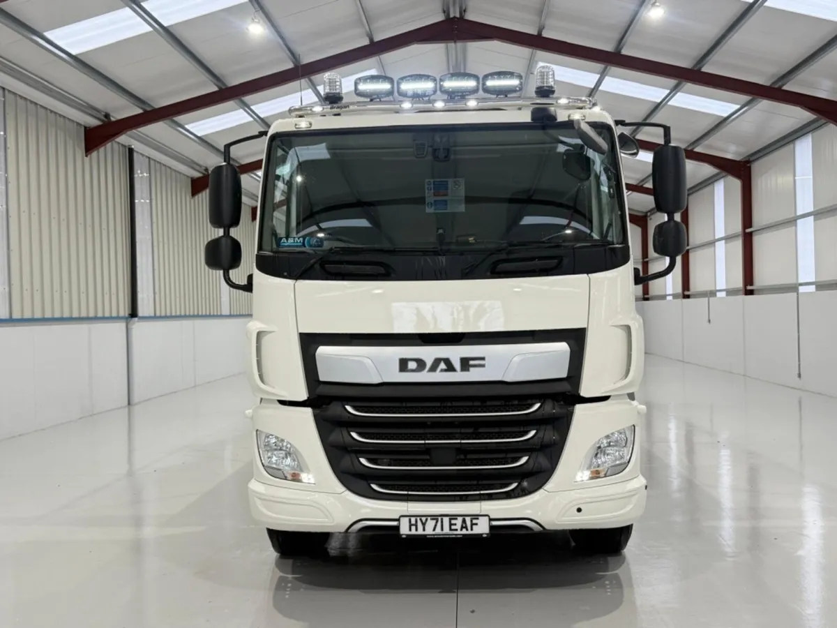 2021 DAF CF320 BEAVERTAIL - Image 3