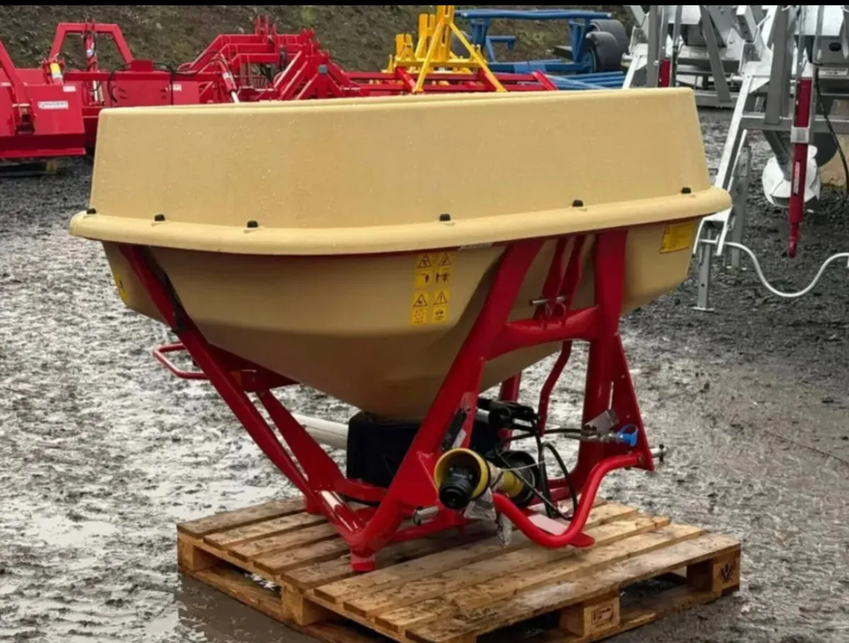 FERTILISER SPREADER VICON PS 1354 - Image 2