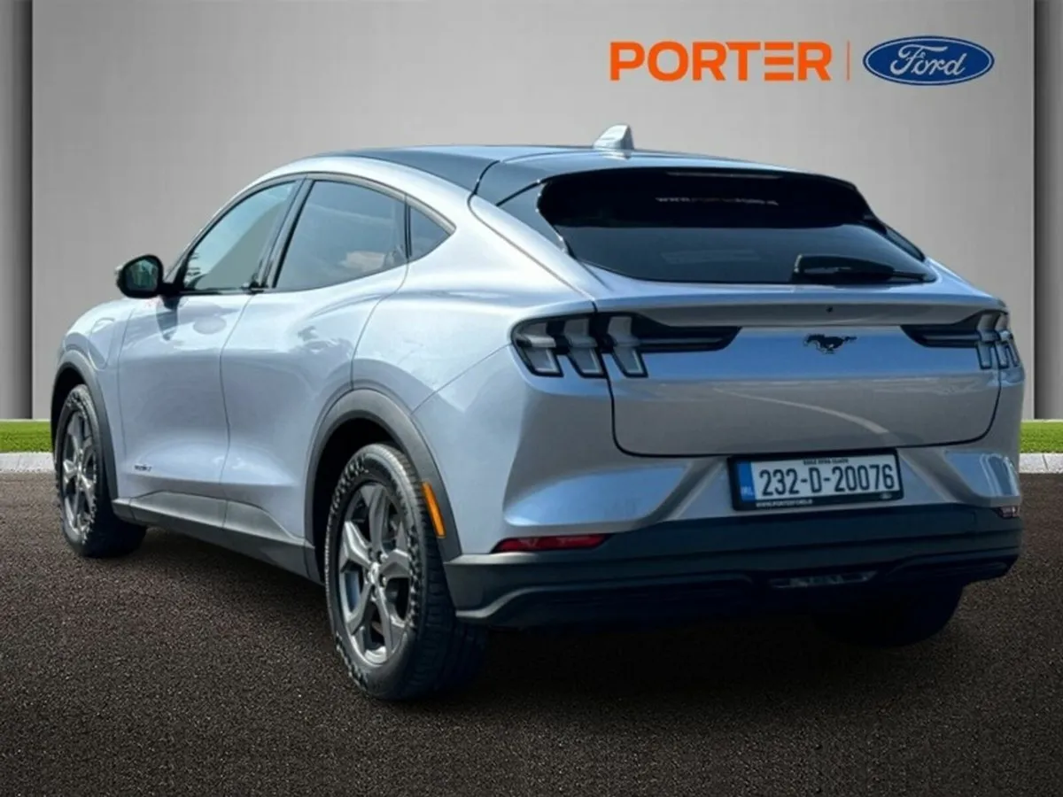 Ford Mustang Mach-E RWD STD RANGE 440KM RANGE - Image 3