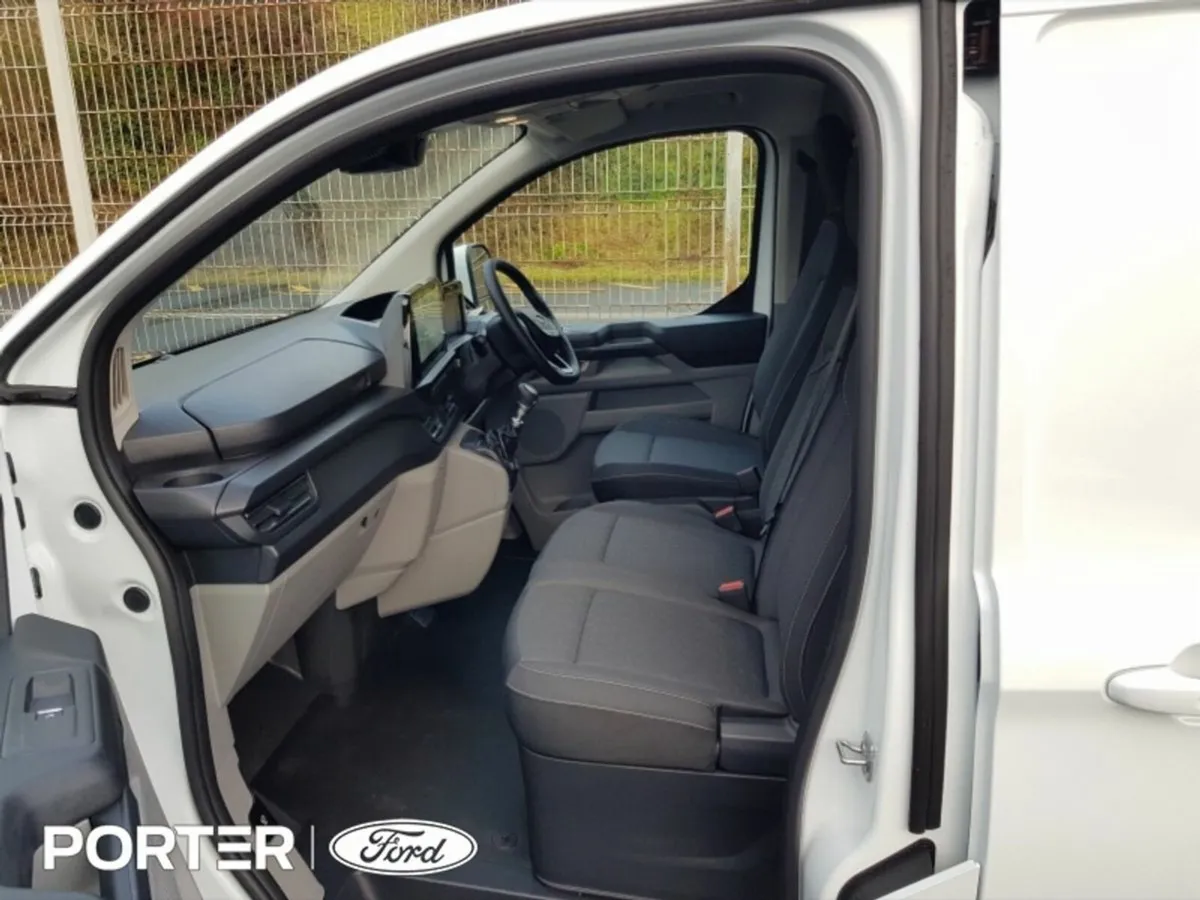 Ford Transit Custom *ORDER YOUR 261 NOW* - Image 4