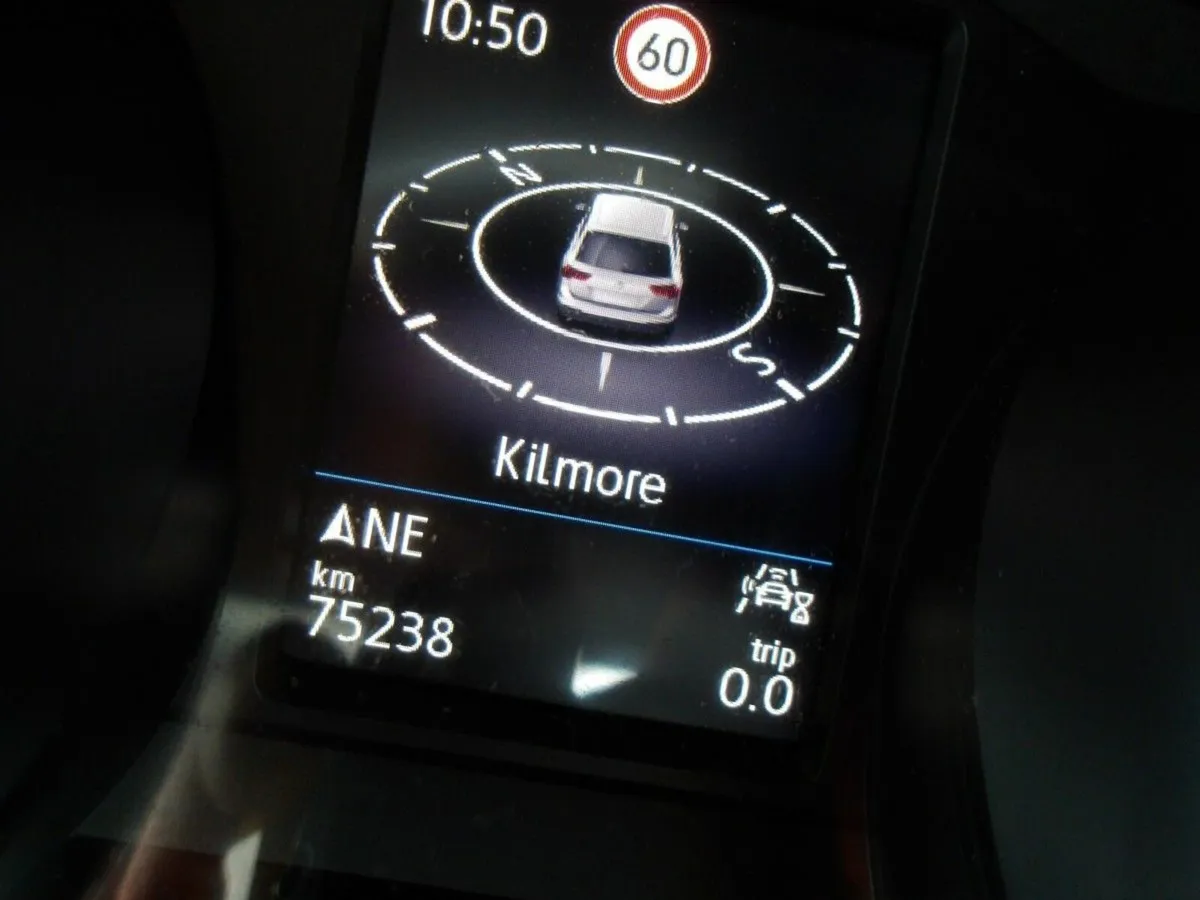 Volkswagen Tiguan 2.0 TDI 122HP Life - Image 2