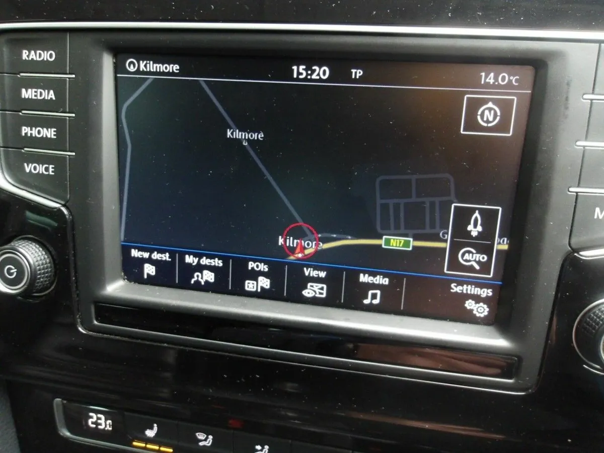 Volkswagen Golf 1.6 TDI 5DR 115HP Highline - Image 2