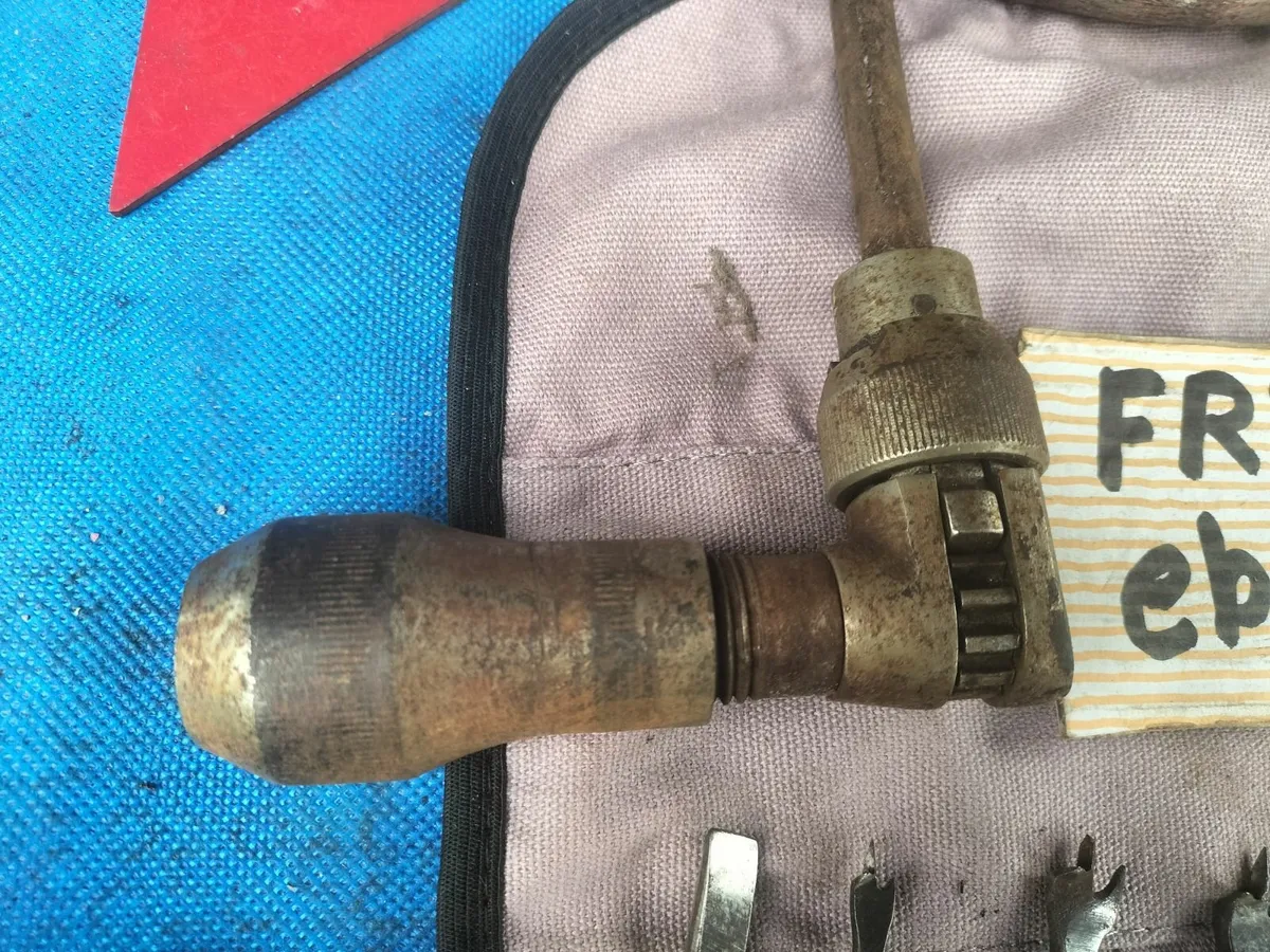 Carpenters Brace & Centre Bits - Image 4