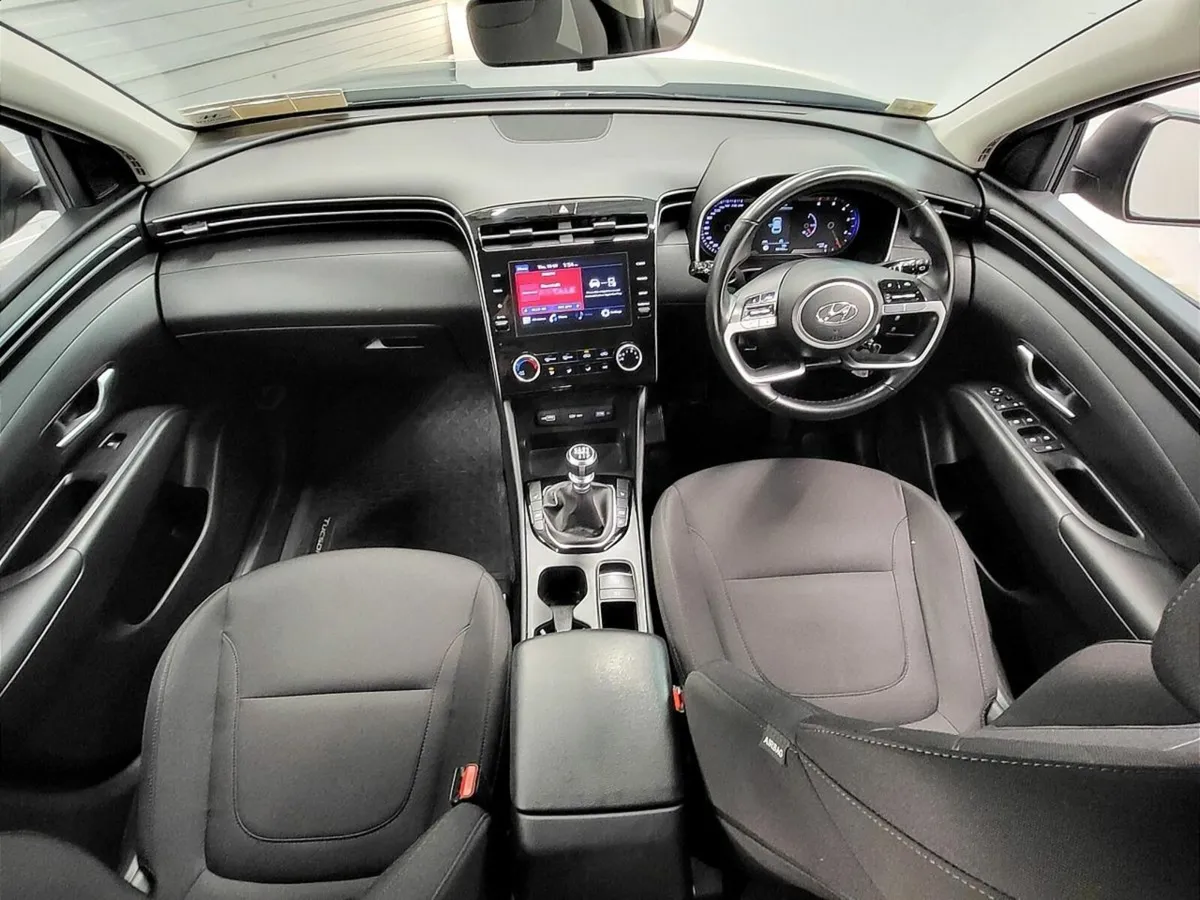 Hyundai Tucson 2WD Comfort Plus - Image 4